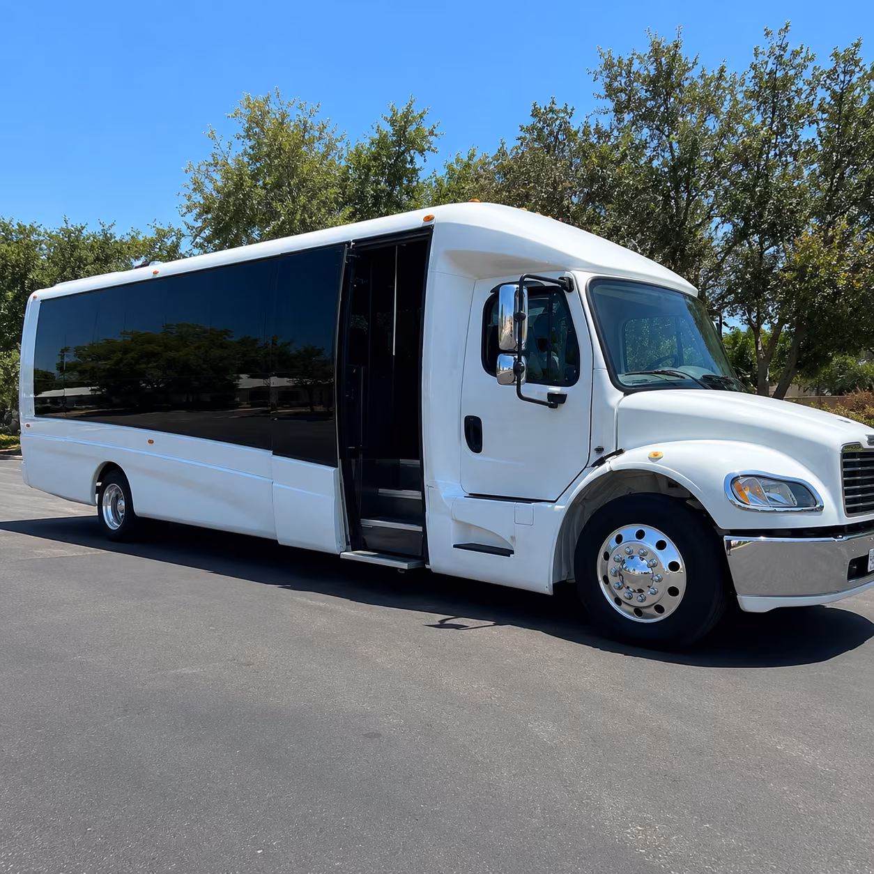 concert and sporting event buses from north richland hills