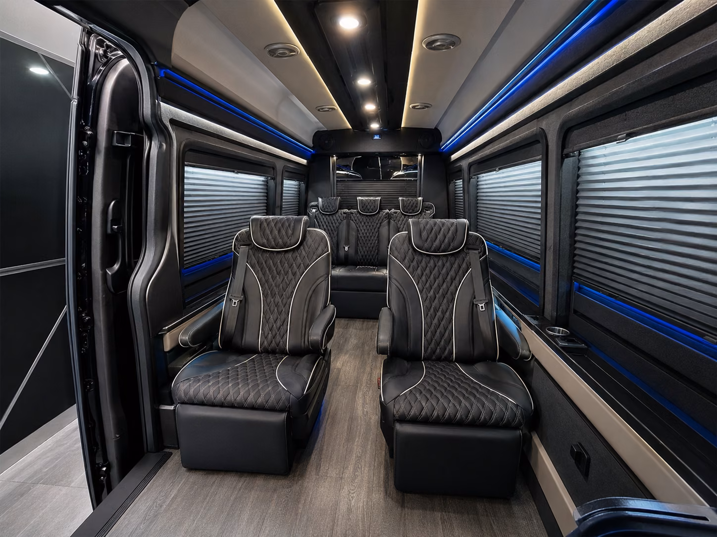corporate group airport shuttles between north richland hills and dfw hotels